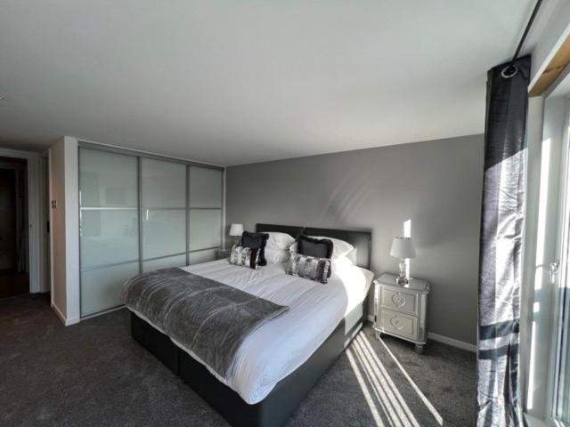 Modern & Spacious 2 Bed Merchant City Apart-High St Глазго Экстерьер фото
